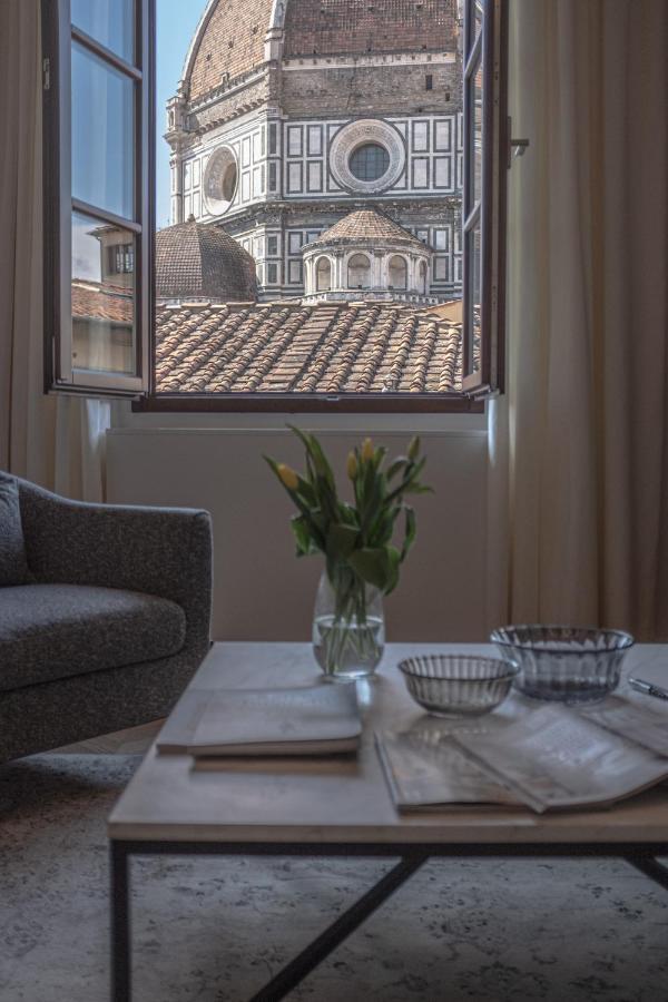 Windows On Dome Luxury Rooftop * Florenz