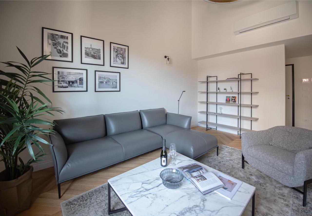 Apartment Windows On Dome Luxury Rooftop Florenz